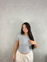 Cinza