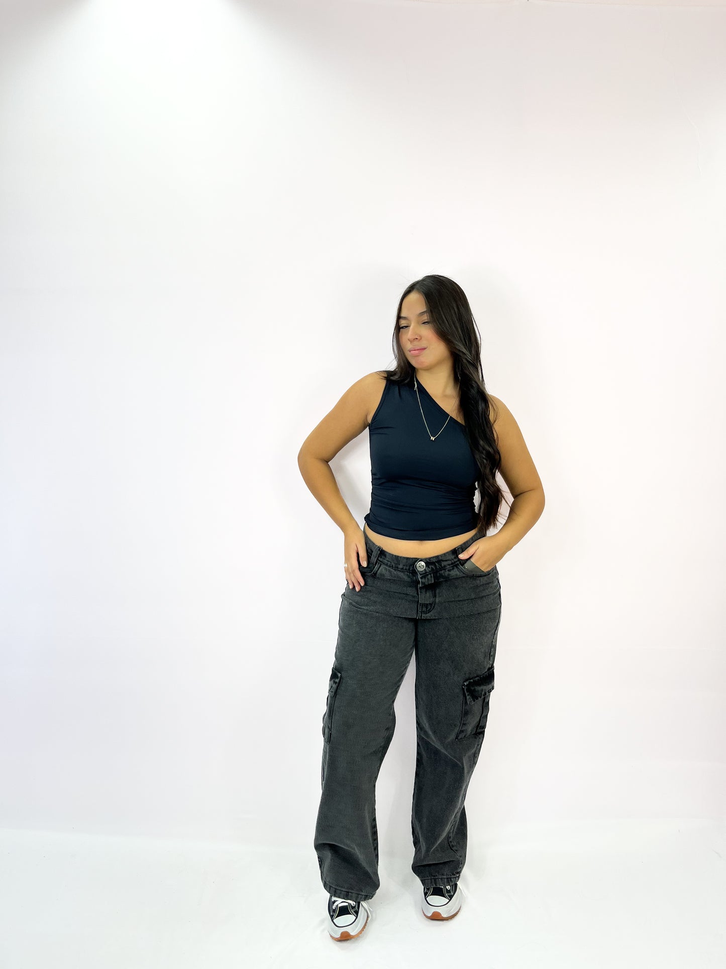 Calça jeans cargo estonada Alaska