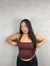 Marrom